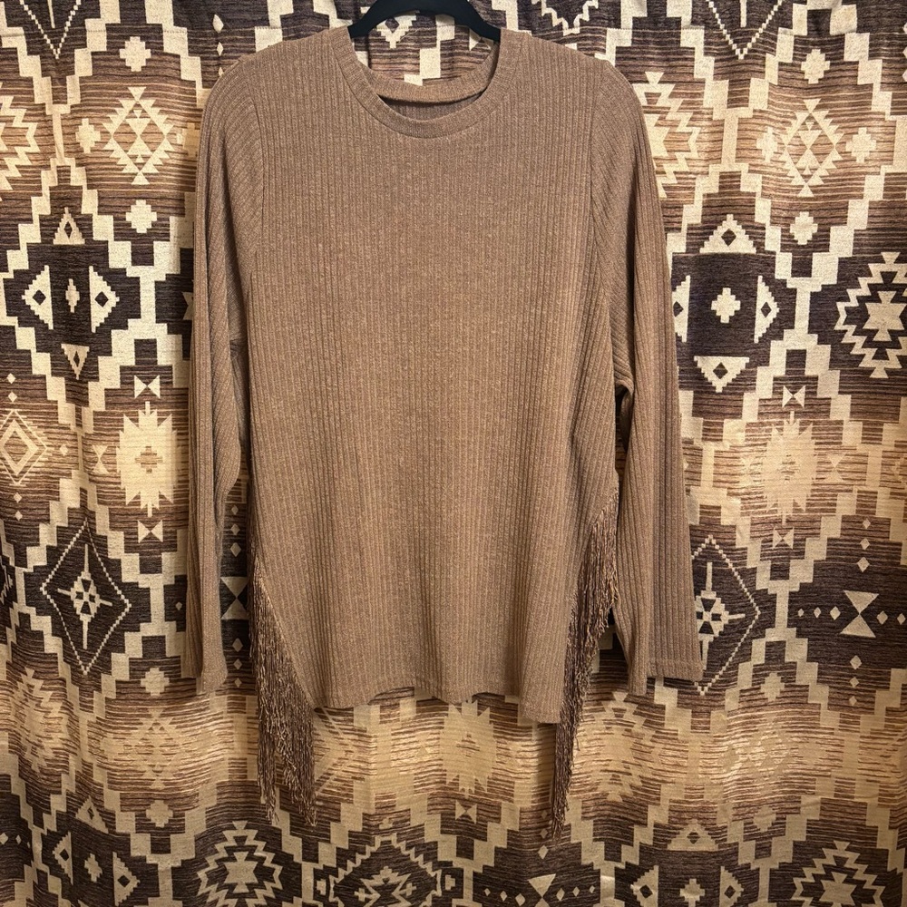 Women’s SHEIN Ribbed Sweater With Fringe Sides, Size 4XL, Fits like a 2XL - Picture 2 of 8